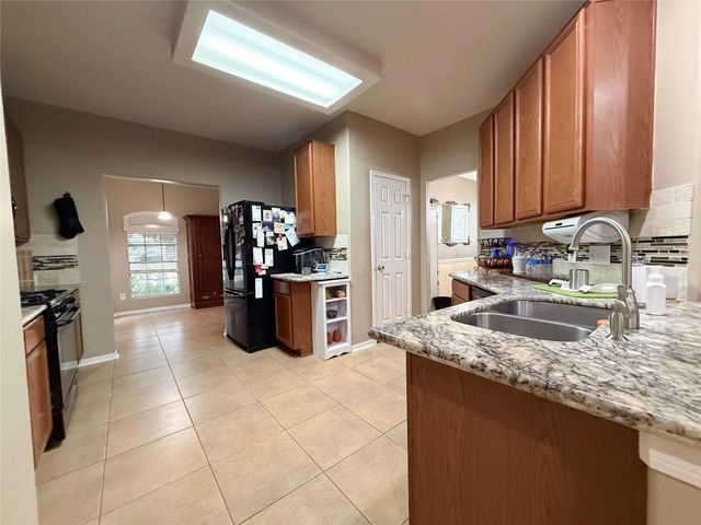 18507 Alemarble Oak Street, Cypress, TX 77429