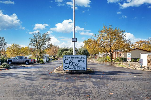 808 Butternut Trail, Redding, CA 96003