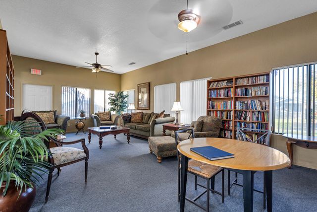 808 Butternut Trail, Redding, CA 96003