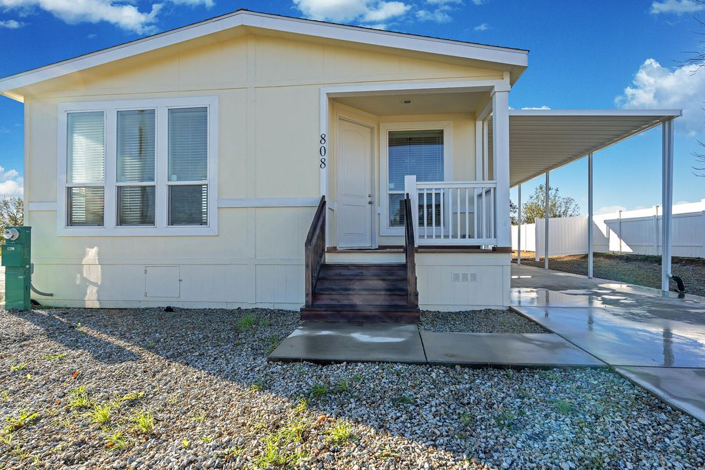 808 Butternut Trail, Redding, CA 96003