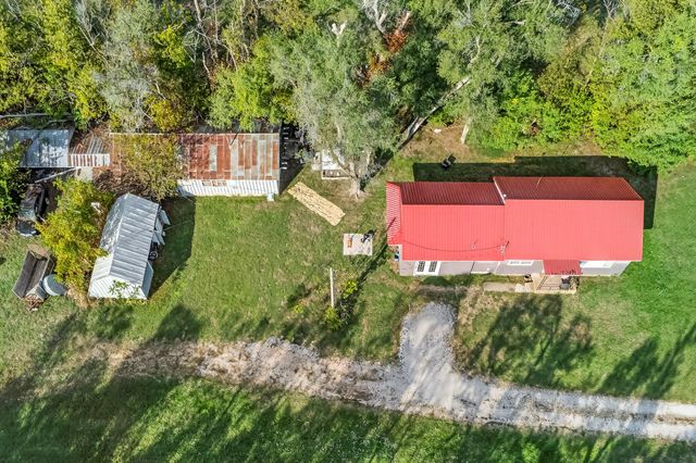 2590 W Broadway Street, Bolivar, MO 65613