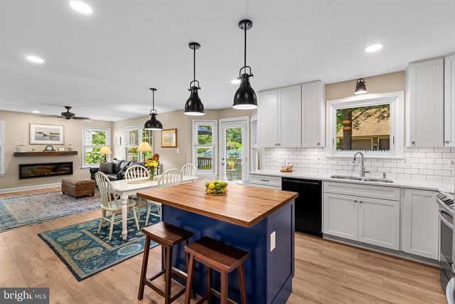1106 TOP RIDGE CT, Gambrills, MD 21054