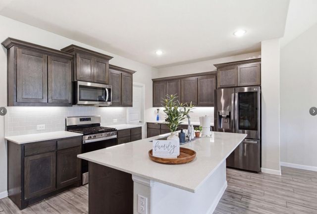 418 Ardsley Lane, Forney, TX 75126