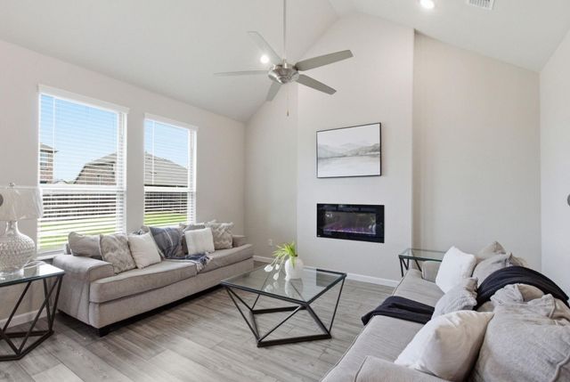 418 Ardsley Lane, Forney, TX 75126