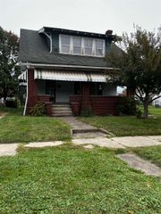2926 5th Avenue, Huntington, WV 25702