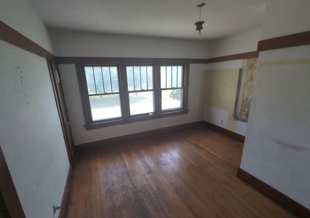624 Willis Avenue, Perry, IA 50220