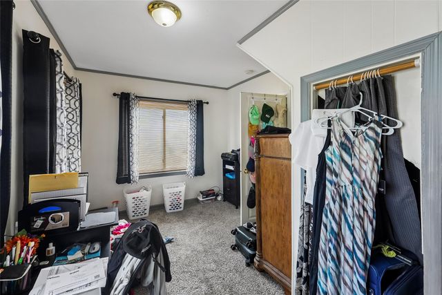 4047 2nd Avenue, Des Moines, IA 50313