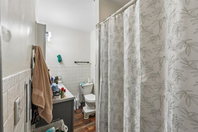 4047 2nd Avenue, Des Moines, IA 50313