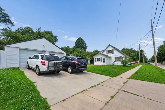 4047 2nd Avenue, Des Moines, IA 50313