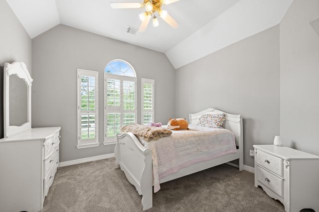 12010 Live Oak Drive, Magnolia, TX 77354