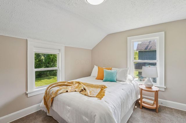 3059 E 8th Avenue, Columbus, OH 43219