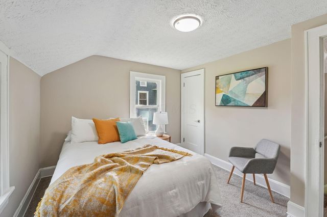 3059 E 8th Avenue, Columbus, OH 43219