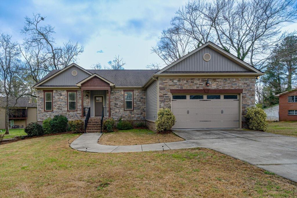 2322 Gale Lane, Chattanooga, TN 37421