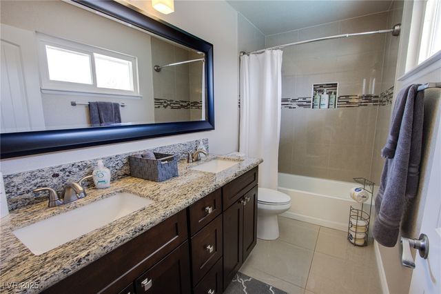 5278 Hilltop Street, Las Vegas, NV 89120