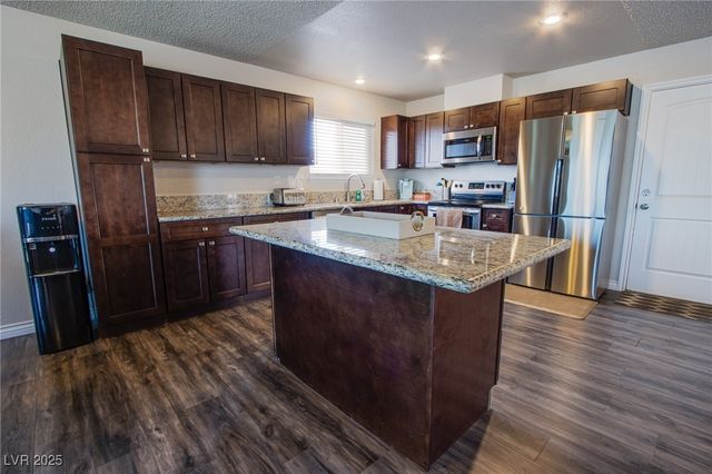 5278 Hilltop Street, Las Vegas, NV 89120