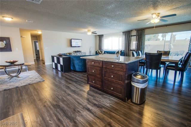 5278 Hilltop Street, Las Vegas, NV 89120