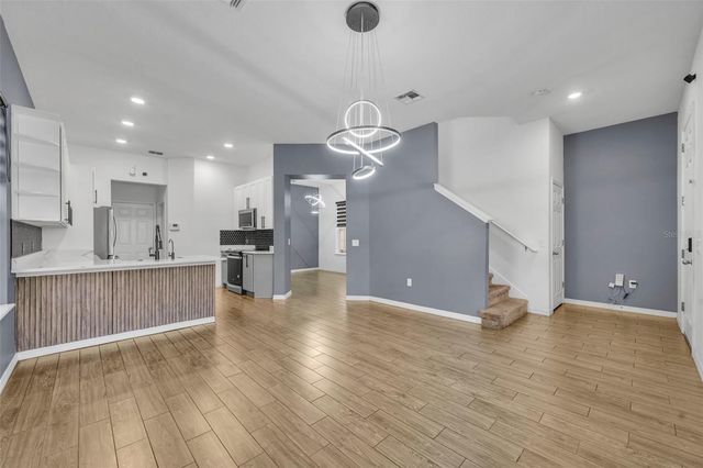 15078 WILLOW ARBOR CIRCLE, Orlando, FL 32824