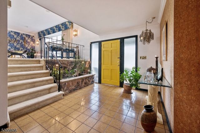 15 Edgar Rd, West Orange Twp., NJ 07052