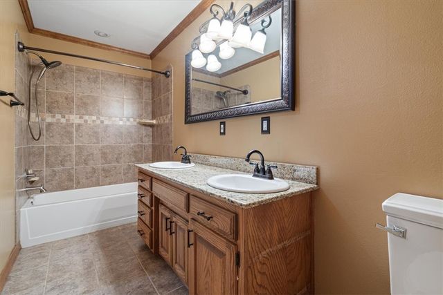 4003 Monte NE Road, Rogers, AR 72758