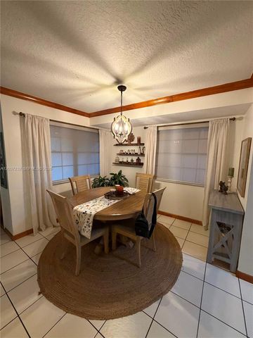 10445 SW 154th Ct 1, Miami, FL 33196