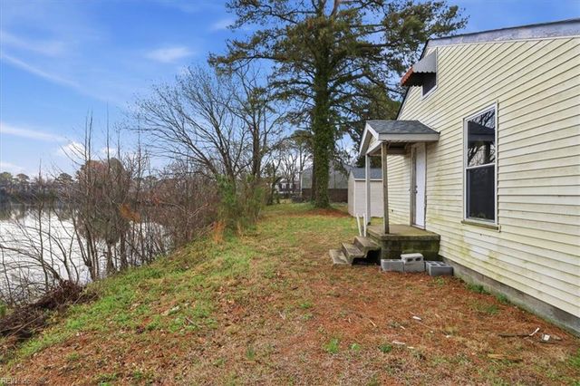 1211 Reel ST, Norfolk, VA 23502