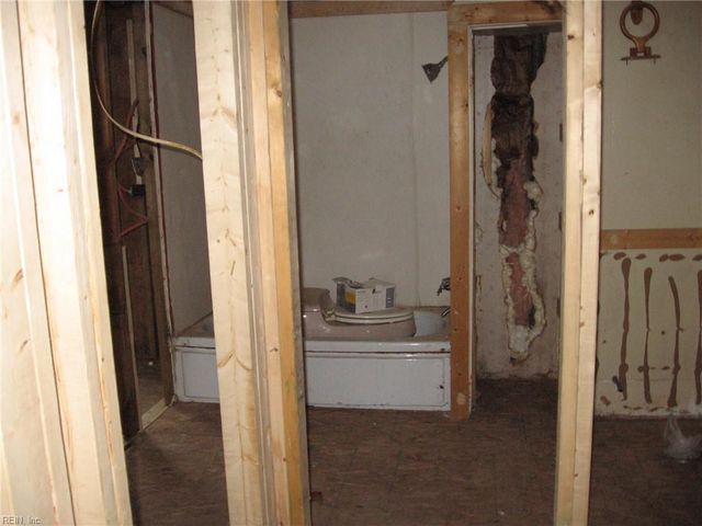 1211 Reel ST, Norfolk, VA 23502