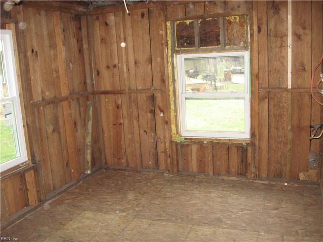 1211 Reel ST, Norfolk, VA 23502