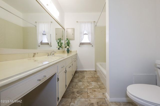 37 N Silverbell Road, Tucson, AZ 85745