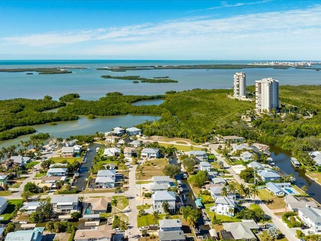 4730 Swordfish ST, Bonita Springs, FL 34134