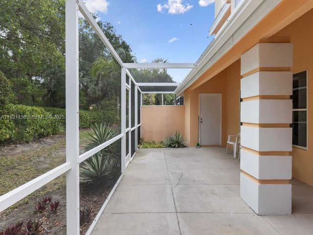 1354 Coral Park Ln 603, Vero Beach, FL 32963