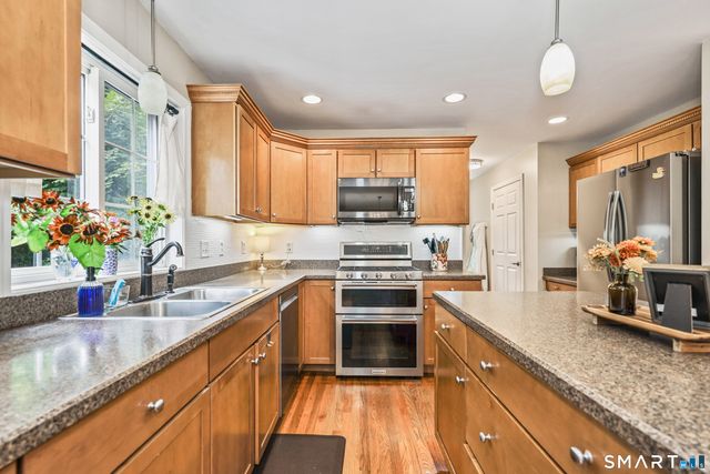 53 Howard Lane, Thomaston, CT 06787
