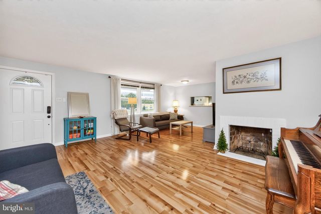 164 CHURCH RD, North Wales, PA 19454