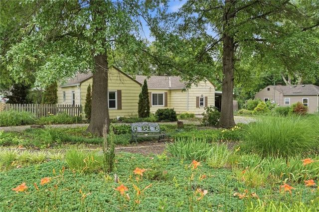 900 E 117th Street, Kansas City, MO 64131