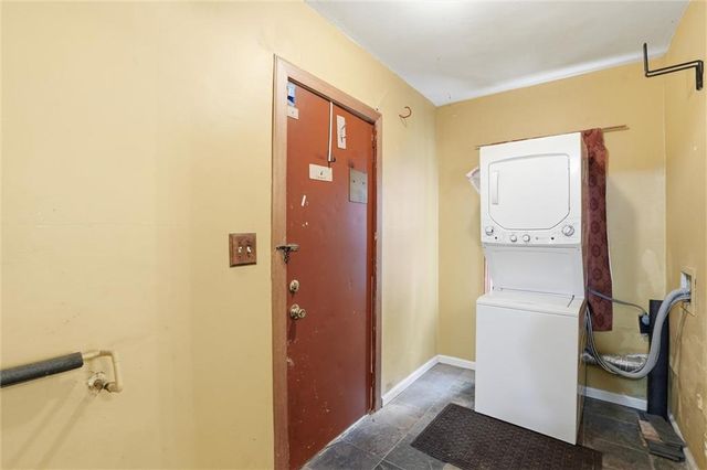 900 E 117th Street, Kansas City, MO 64131