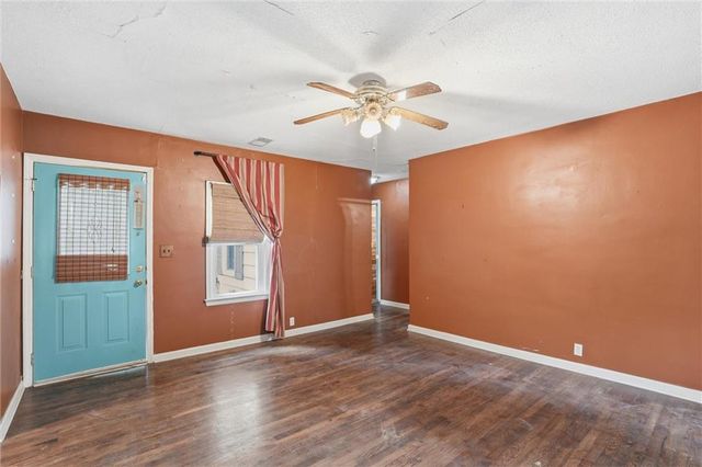 900 E 117th Street, Kansas City, MO 64131