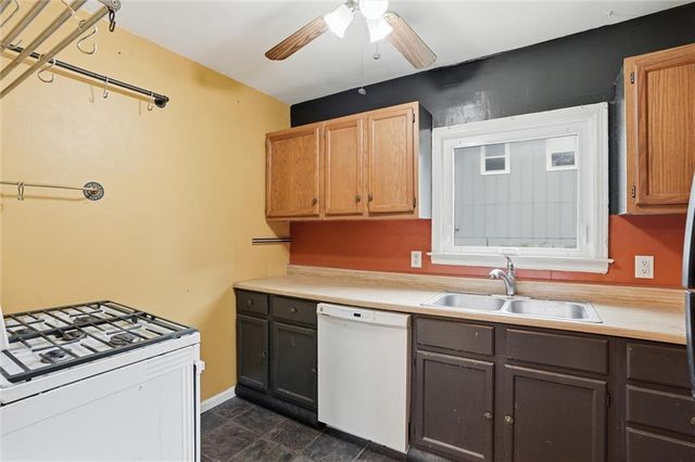 900 E 117th Street, Kansas City, MO 64131