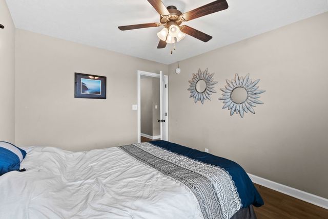119 Overcrest Ct, Clarksville, TN 37043