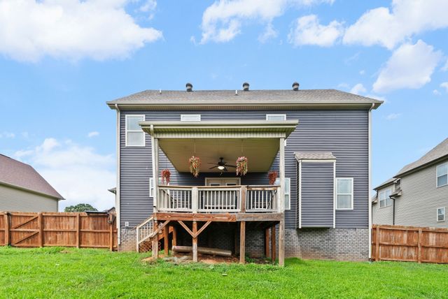 119 Overcrest Ct, Clarksville, TN 37043