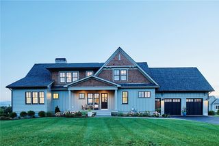 3 Amore Lane, East Greenwich, RI 02818
