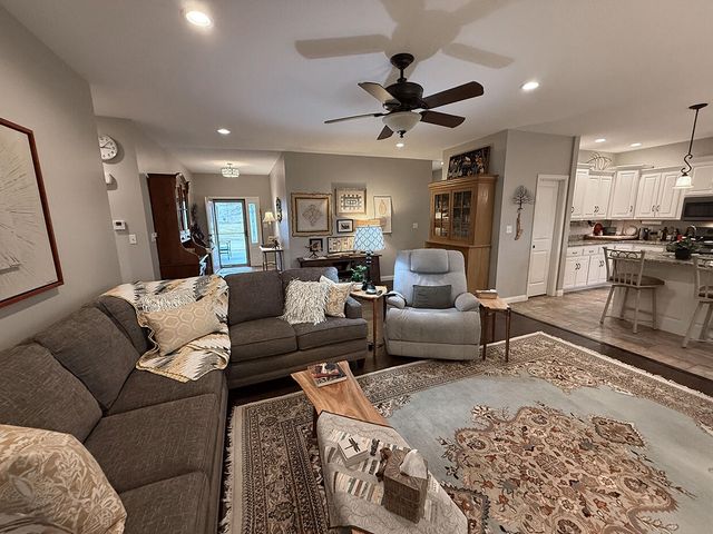 3507 CANYON RIDGE DR, Columbia, MO 65202