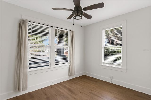 1924 3RD STREET S, St Petersburg, FL 33705