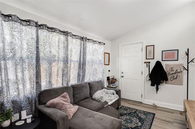 1924 3RD STREET S, St Petersburg, FL 33705