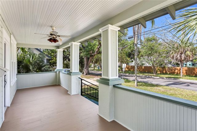 1924 3RD STREET S, St Petersburg, FL 33705