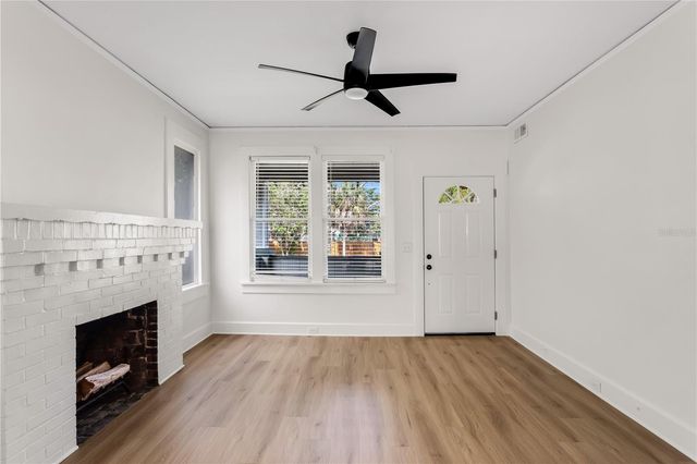 1924 3RD STREET S, St Petersburg, FL 33705