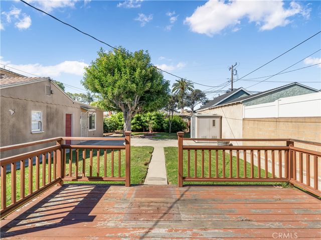 2307 Daisy Avenue, Long Beach, CA 90806