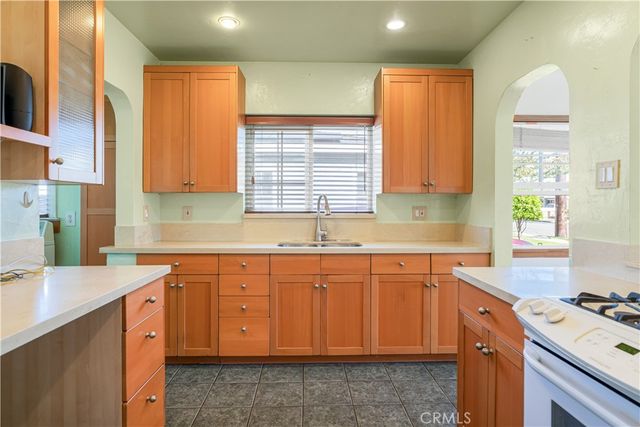 2307 Daisy Avenue, Long Beach, CA 90806