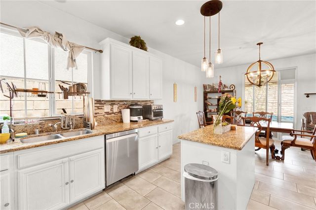 6229 Eaglemont, Fontana, CA 92336