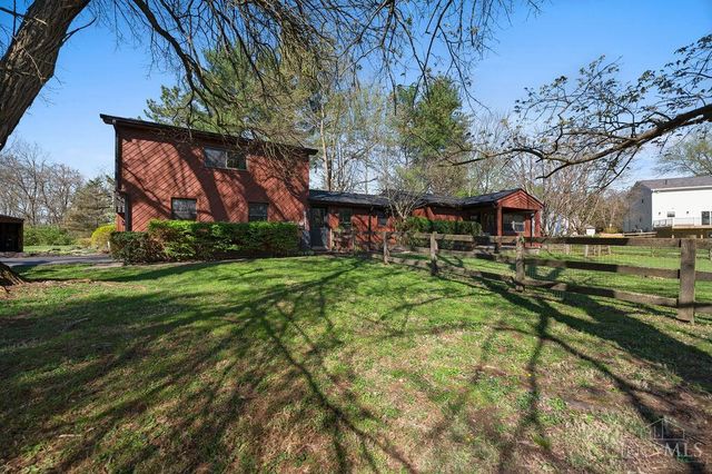 8135 Creek Woods Place, Deerfield Twp., OH 45039