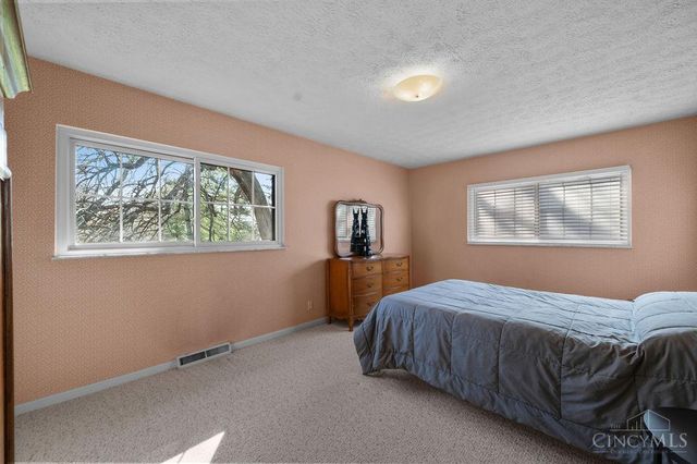 8135 Creek Woods Place, Deerfield Twp., OH 45039