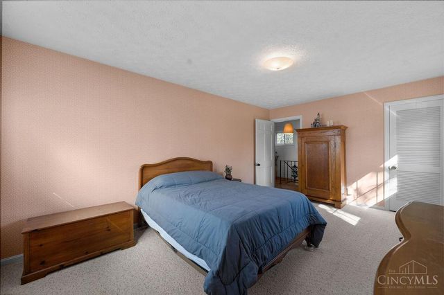 8135 Creek Woods Place, Deerfield Twp., OH 45039